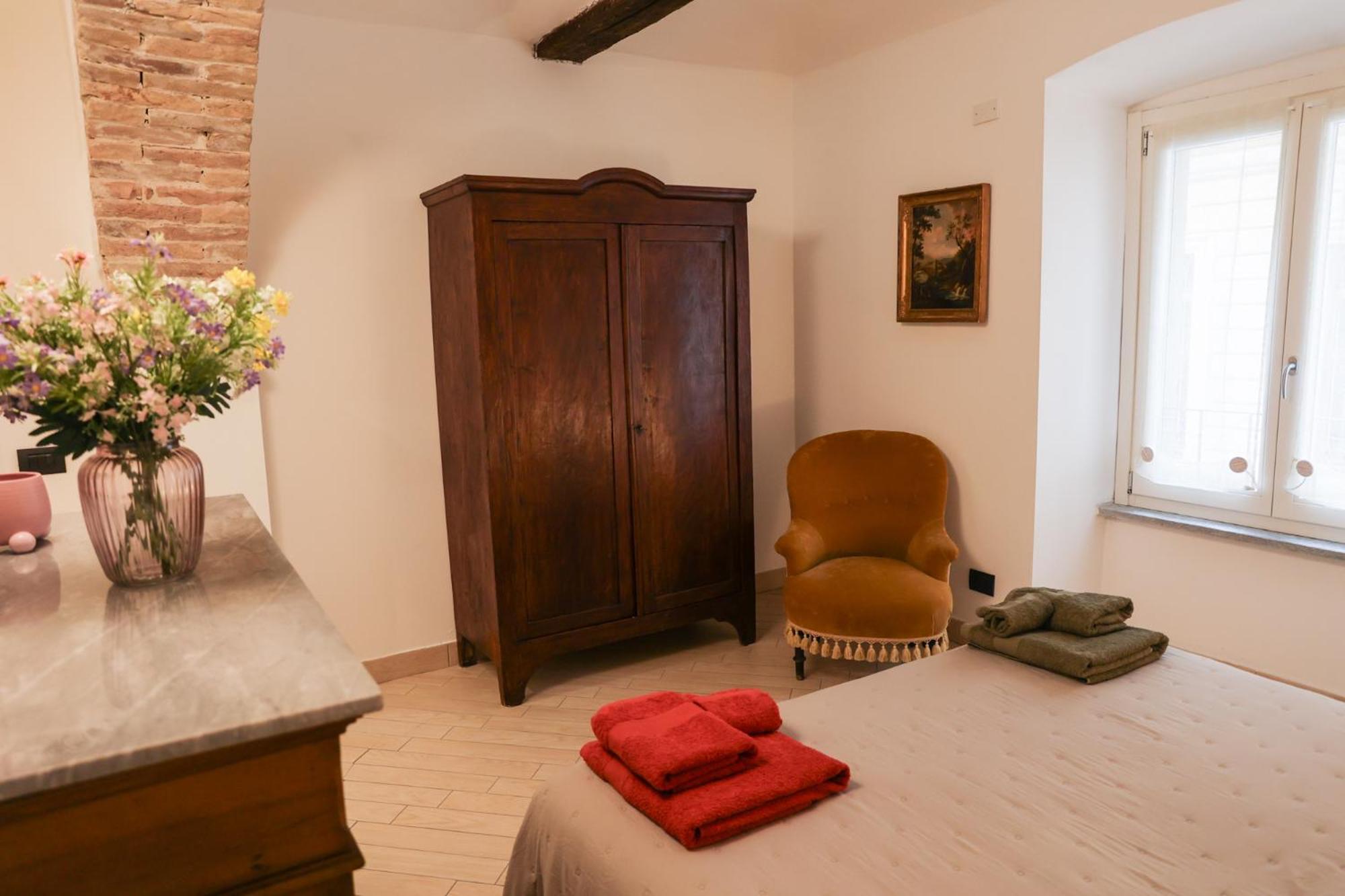 Asti Historic Center - Appartamento Trincotto מראה חיצוני תמונה